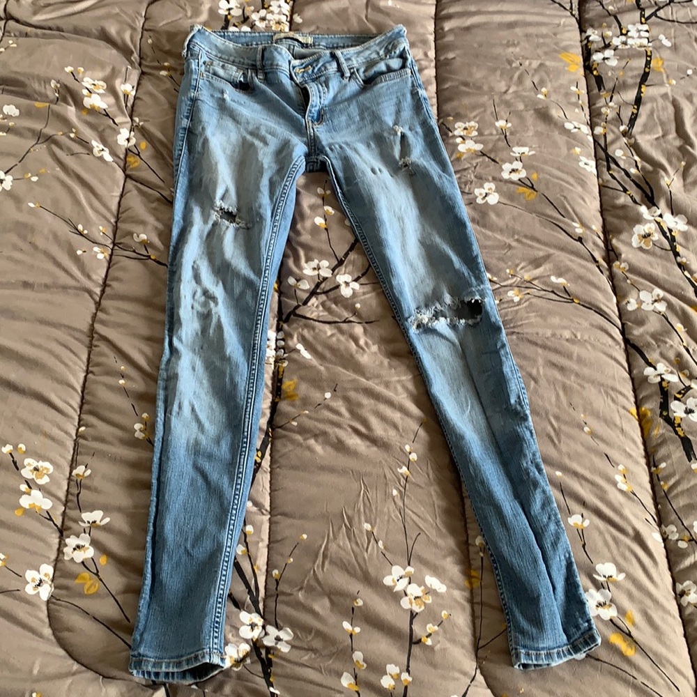 Blue skinny jeans